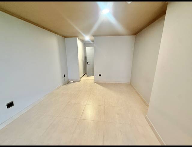 2 BEDROOM APARTMENT TO LET IN UMHLANGA RIDGE